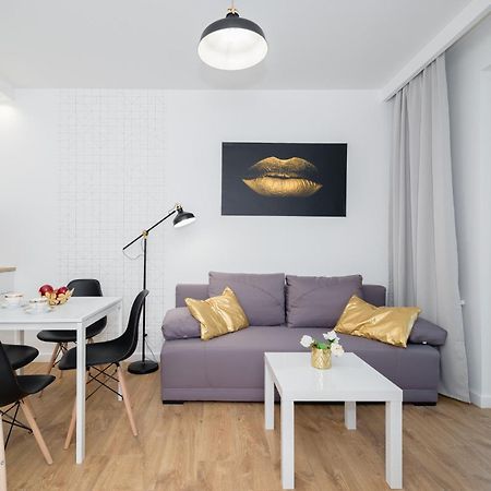 Glow Apartments, Apartmenty Nowa Leborska Гданск Екстериор снимка