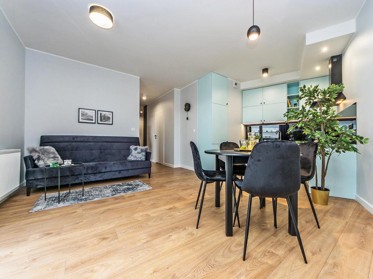 Glow Apartments, Apartmenty Nowa Leborska Гданск Екстериор снимка