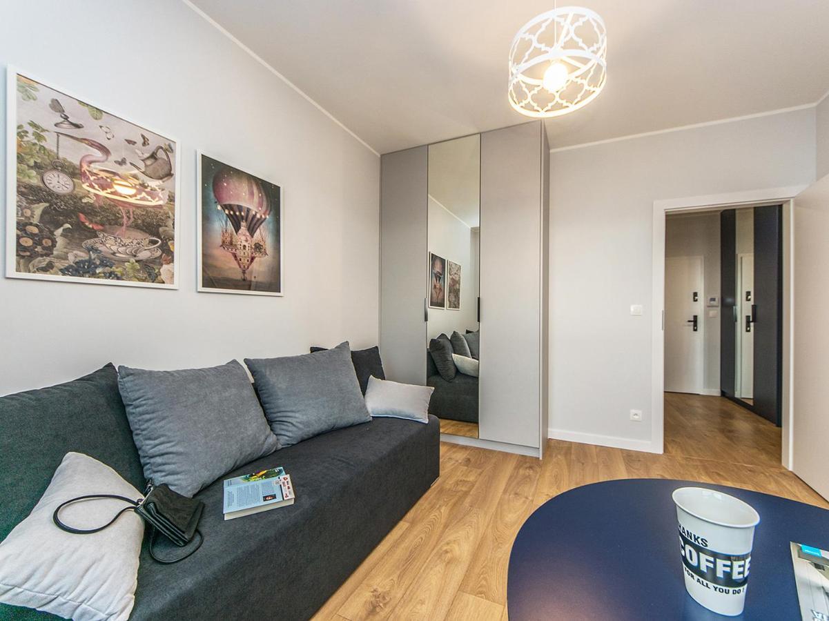 Glow Apartments, Apartmenty Nowa Leborska Гданск Екстериор снимка